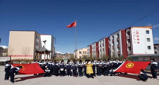 中国亲子游景点都是怎么排名的？游戏画面